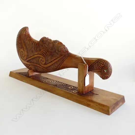 CARVED WOODEN MAORI PATU ON STAND L.510mm