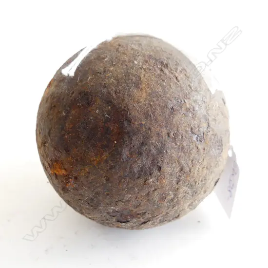 ANTIQUE CANON BALL ? Dia.85mm
