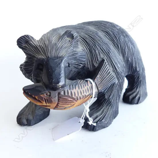 1960'S CARVED WOODEN BEAR WITH FISH L. 195MM