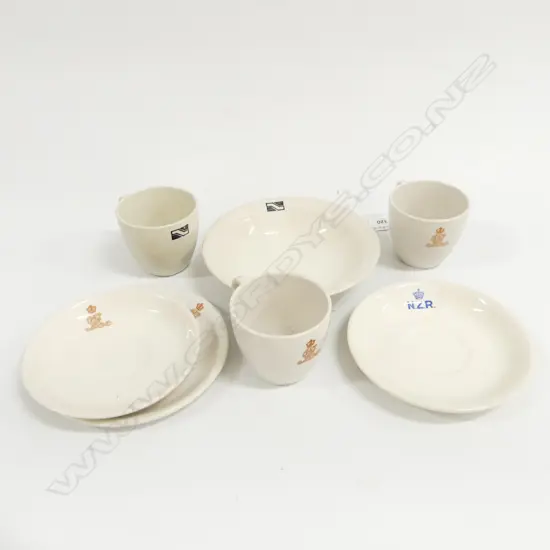 7 ASST CROWN LYNN NZR CUPS & SAUCERS ETC..