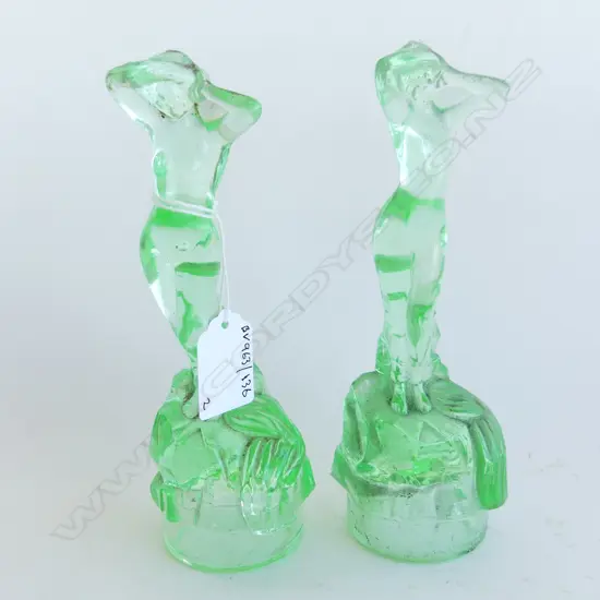 2 DEPRESSION GREEN GLASS BOWL CENTER PCS H175MM