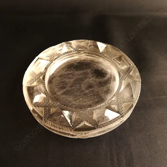 RENE LALIQUE FRENCH CRYSTAL GRENADE ASHTRAY, SIGNED. DIA 140MM