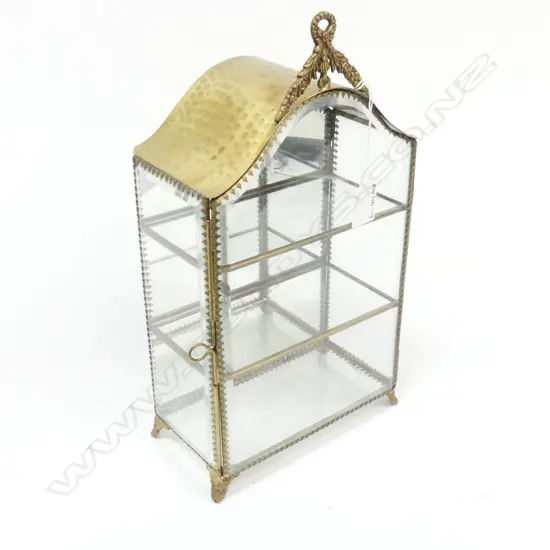 SM GLASS & GILDED DISPLAY CUPBOARD  200 X 100 X 300MM
