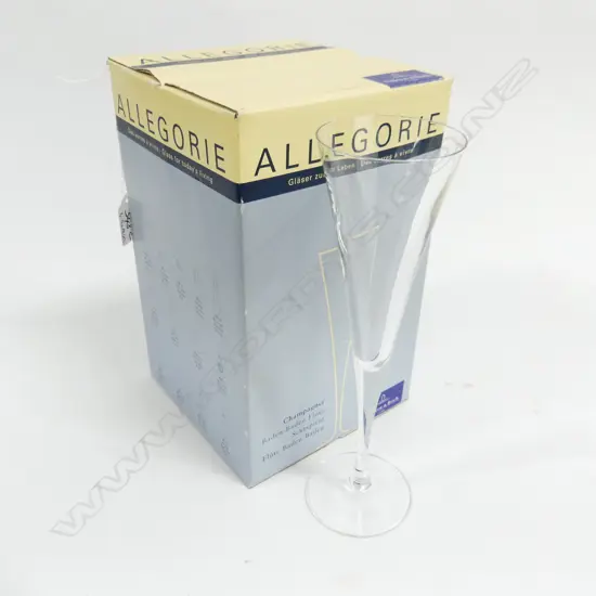 SET OF 4 VILLERO & BOCH 'ALLEGORIE' CHAMPAGNE GLASSES H.240mm, BOXED