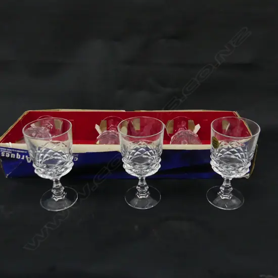 SET OF 6 VINTAGE CRISTAL D'ARQUES WINE GLASSES H. 1135MM GLASSES AS NEW - BOX HAS WEAR