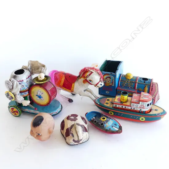 SMALL BOX 6 VINTAGE TIN TOYS BOAT DRUMMER HORSE ETC