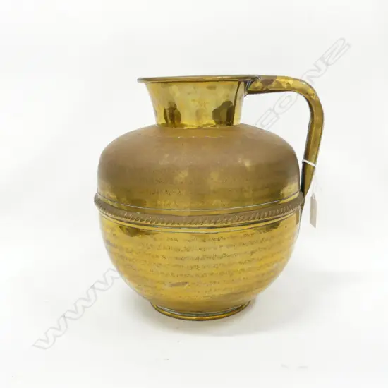 LG FRENCH VINTAGE BRASS JUG P. LAUVRIERE BAYEUX H. 260MM