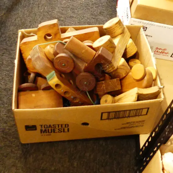 BOX LOT LG WOODEN TRAIN SET