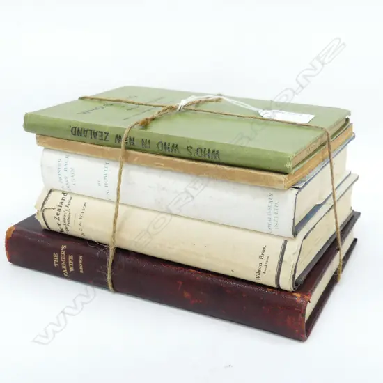 5 VINTAGE  NZ BOOKS INCL 'WHO'S WHO' NZ 1908, A PIONEER LOOKS BACK AGAIN ETC..