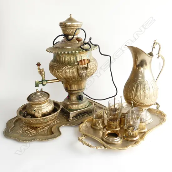 PERSIAN BRASS SAMOVAR H.420mm + JUG, BOWL, TRAY w. 6 GLASSES, TEAPOT & TRAY w. MATCHING DECORATION