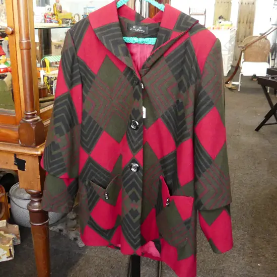 WOMANS JACKET 'XIN LONG' 