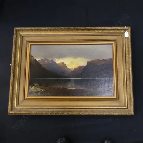 J. D. PERRETT, SOUTH ISLAND LAKE & MOUNTAIN SCENE, OIL ON BOARD 330x540mm SIGNED GILT FRAME