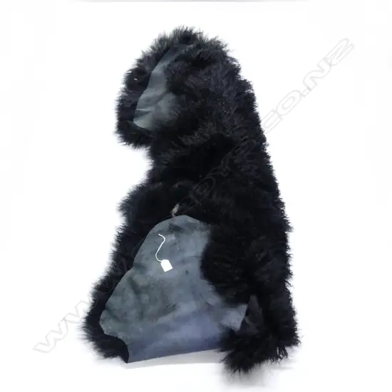 BLACK TIBETAN LAMB RUG - EXTRA LONG - 1800x600mm