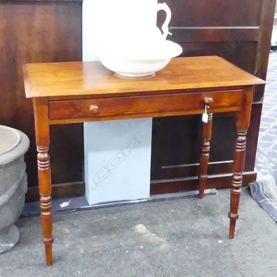 VICTORIAN STYLE HALL TABLE 900x430x735mm