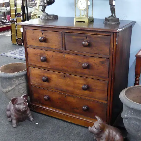 VICTORIAN CHEST OF DRAWERS 1040 x 545 x 970mm