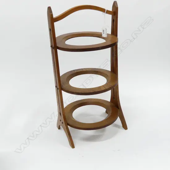 OAK 3 TIER PLATE STAND H. 460MM