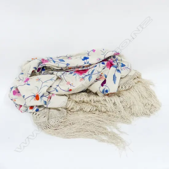 ANTIQUE PIANO SHAWL - EXCELLENT CONDITION 1500x1500mm