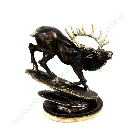 BRONZE STAG ON BASE H.300mm