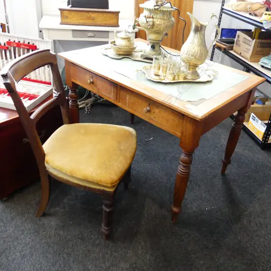 EARLY 20thC VINTAGE DESK (LEATHER TOP) w. CHAIR 1070x755x755mm