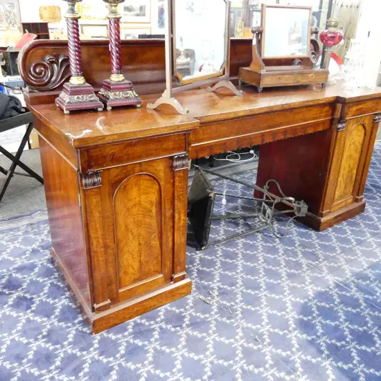 LG REGENCY MAHOGANY DOUBLE PEDESTAL SIDEBOARD 2215x710x1230mm