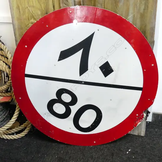 LARGE ROUND ARABIC TRAFFIC (?) SIGN DIA  900MM   DAMAGE TO RIM