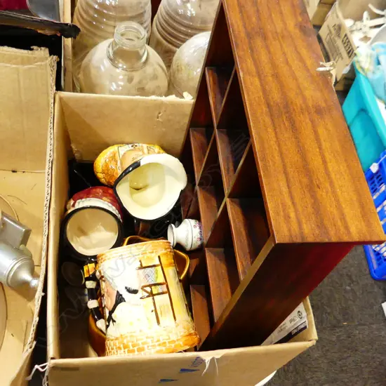 BOX LOT 7 CHARACTER JUGS INCL. CROWN LYNN McCALLUM + 12 MINIATURE ASIAN VASES & DISPLAY SHELF