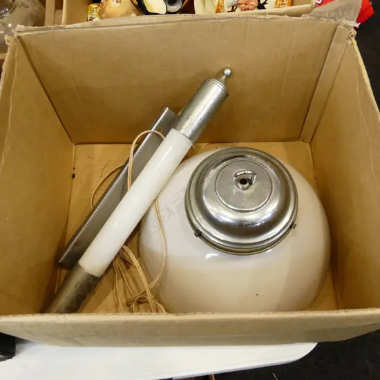 BOX CONTAINING 2 ART DECO LIGHTS; TUBE WALL LIGHT & ROUND CEILING LIGHT 