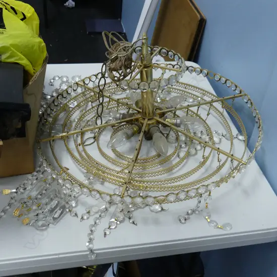 RETRO 6 LIGHT CHANDELIER 590mm dia