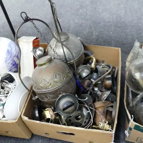 BOX LOT ASST. VINTAGE / DECO LIGHT FITTINGS ETC