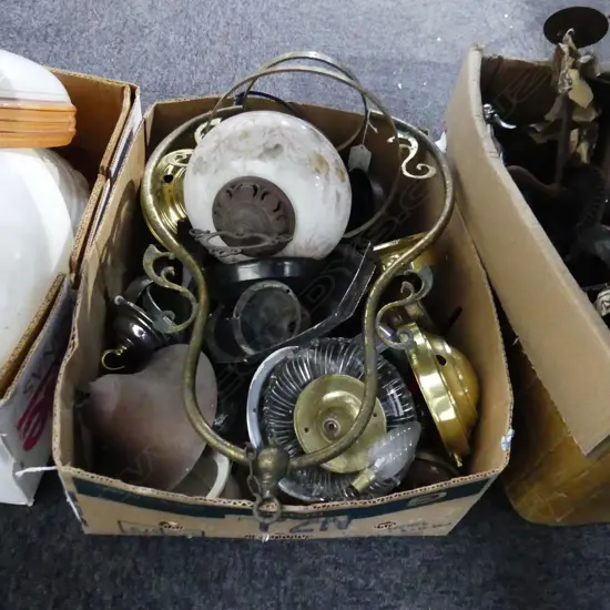 BOX LOT ASST. VINTAGE / DECO LIGHT FITTINGS