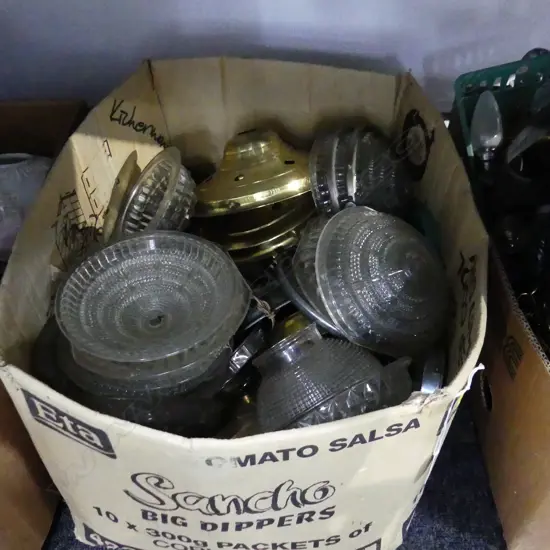 BOX LOT ASST. VINTAGE / DECO LIGHT FITTINGS