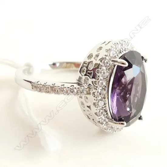 LG PURPLE ZIRCON & 925 SILVER DRESS RING SIZE P