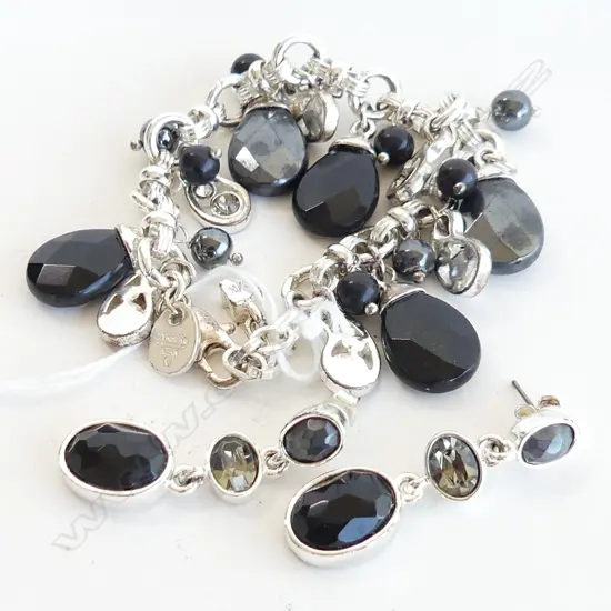 DRYBERG KERN DROP EARRINGS & BRACELET 