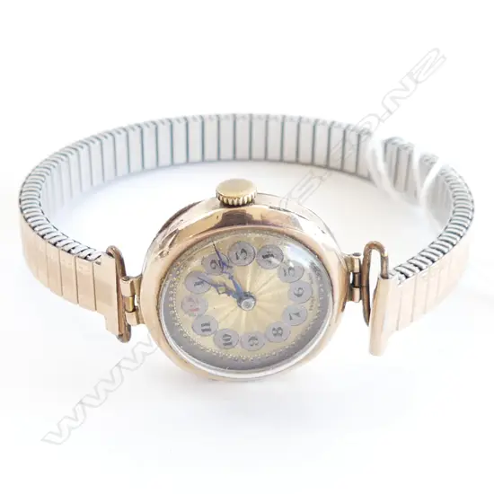 VINTAGE 9CT GOLD  LADIES WRIST WATCH