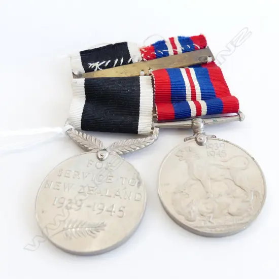 PR WWII SERVICE MEDALS W RIBBONS on bar