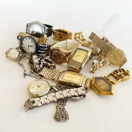 BIG BAG ASST OLD WATCHES 