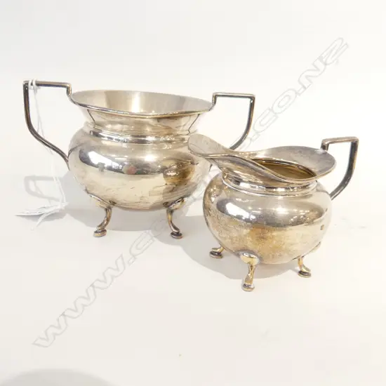 VINTAGE STG SILVER MILK JUG & SUGAR BOWL, BIRMINGHAM 1925 & 26, DENTS TO BOWL  220GMS