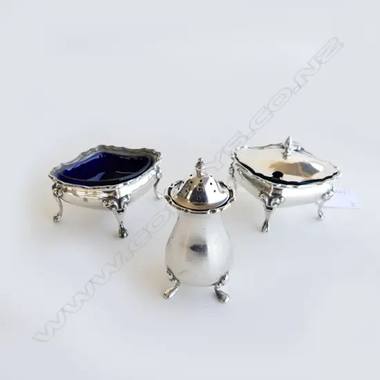 3 PCES STG SILVER, PEPPER POT B'HAM 1914, SALT CHESTER 1912, LIDDED MUSTARD POT 178 GRAMS