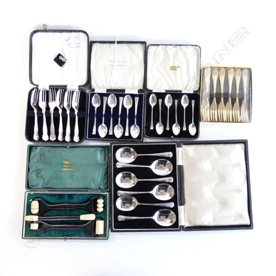 5 SETS CASED CUTLERY (1 STG 35 GRAMS) + CASED SET OF VALAZE FACE ROLLERS