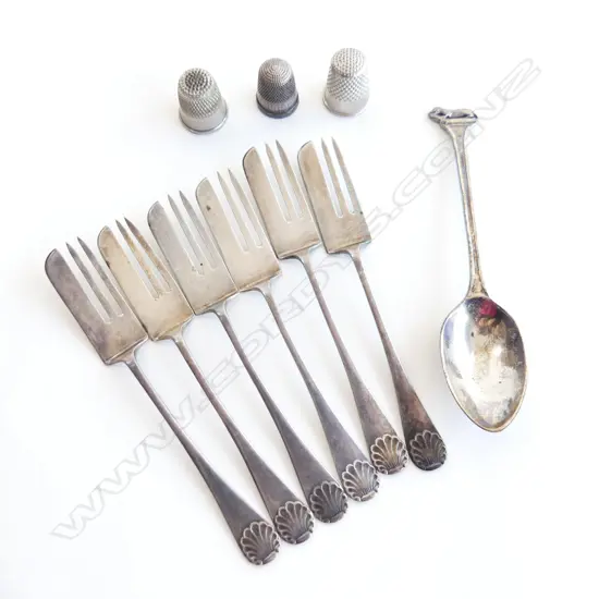 BAG STG SILVER; 6 CAKE FORKS + 3 THIMBLES & COFFEE SPOON 78GMS