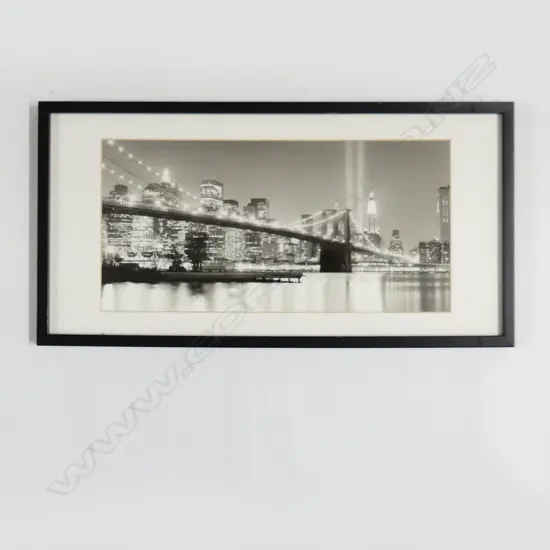 UNKNOWN U.S. PHOTOGRAPHER, NEW YORK SKYLINE, PHOTOGRAPH, BLIND STAMP, 200mm x 390mm