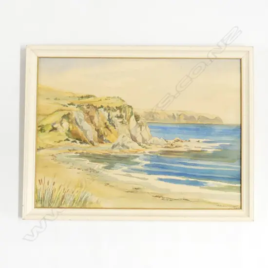 THELMA DE LANCY GREEN (NZ 1909-2000), TITAHI BAY WITH MANA ISLAND, WATERCOLOUR, 270mm x 370mm