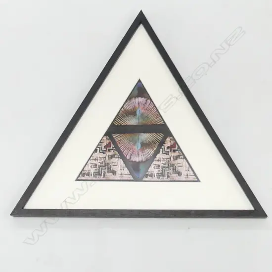 MAUREEN LANDER TRIANGLE ARTWORK H380 L440MM