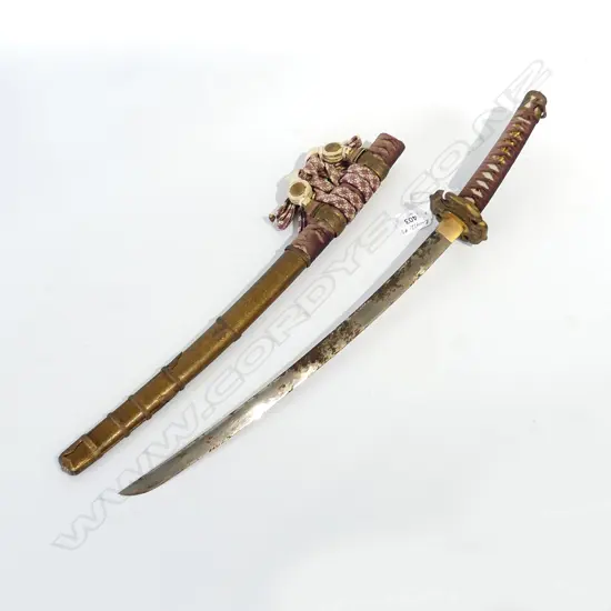 JAPANESE 20THC SHORT/MODEL TACHI SWORD GILT FITTINGS L.570mm steel blade w some surface rust
