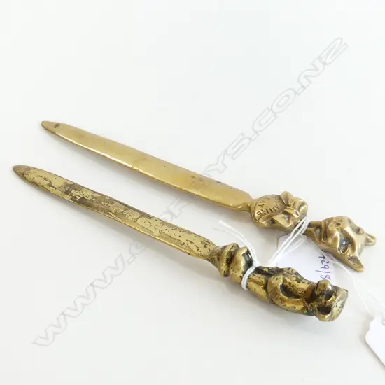 2 VINTAGE BRASS LETTER OPENERSL200MM