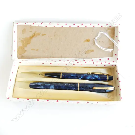 CASED CONWAY FOUNTAIN PEN & PENCIL