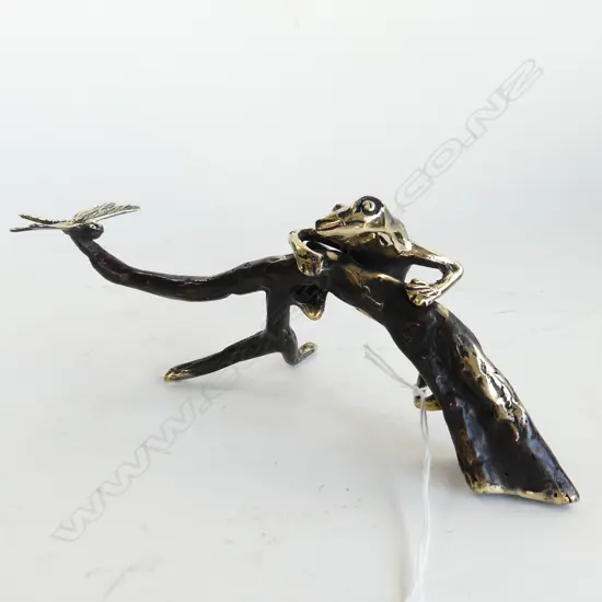 BRONZE FROG & DRAGONFLY ON A BRANCH L. 230MM