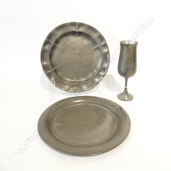 3 PCES PEWTER; 2 PLATES 230mm dia + CUP H.175mm