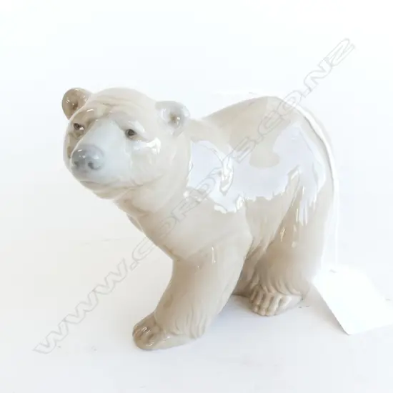 LLADRO WALKING BEAR H.100mm