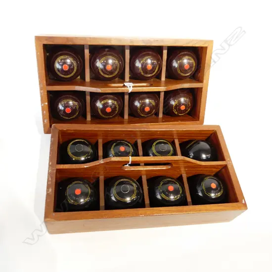 2 WOODEN TRAYS OF 8 VINTAGE MODERNITE BOWLS 90mm dia 485x260mm